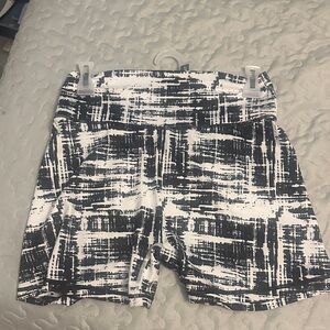 BuffBunny Monochrome Patterned Shorts